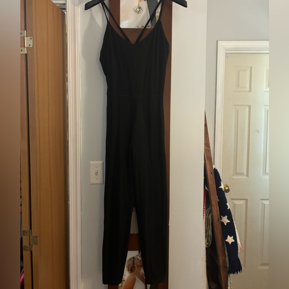☀️ Old Navy • Active PowerChill Jumpsuit